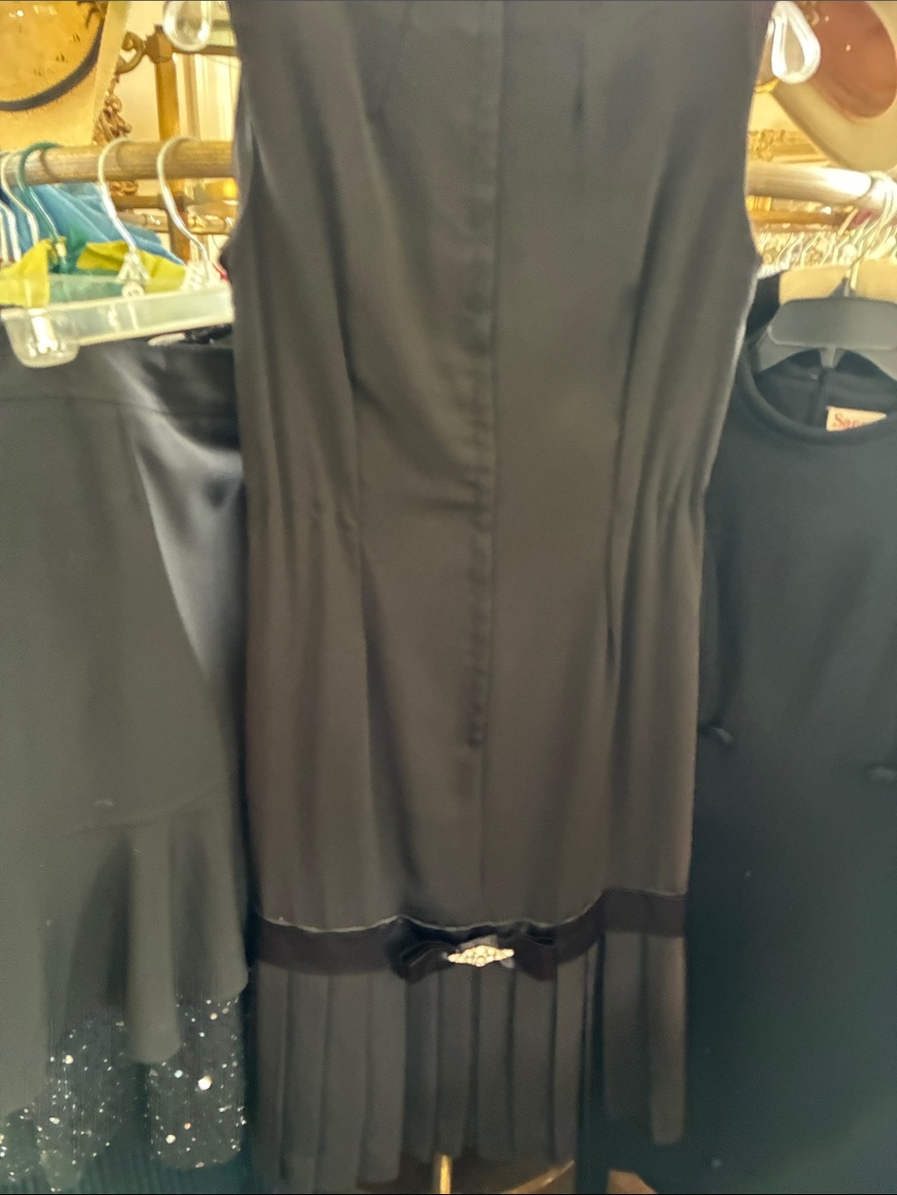 Vintage Black Sleeveless Midi Dress with Bow Accent